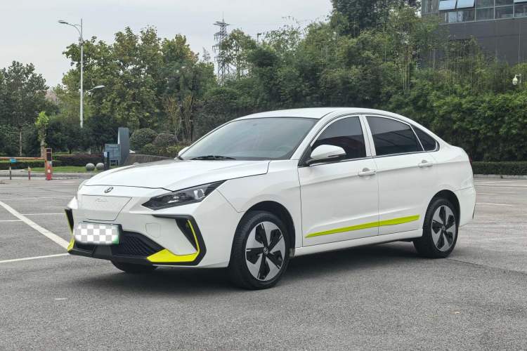 Used Dongfeng Aeolus E70 2023 PRO Smart Drive Edition Exterior 1