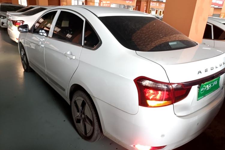 Used Dongfeng Aeolus E70 2023 360H Battery-Swap Version Exterior 2