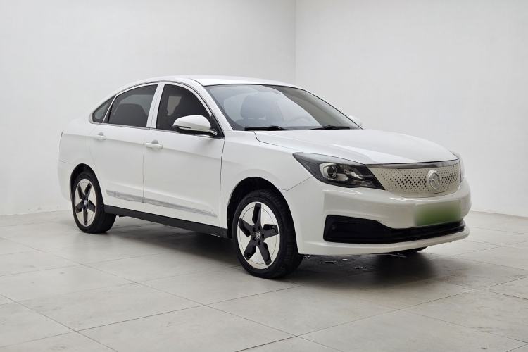 Used Dongfeng Aeolus E70 2023 400H Battery-Swap Rental Version Exterior 2