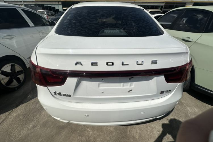 Used Dongfeng Aeolus E70 2023 500 Smart Version Lithium Iron Phosphate 48.6 kWh 110 kW Exterior 3
