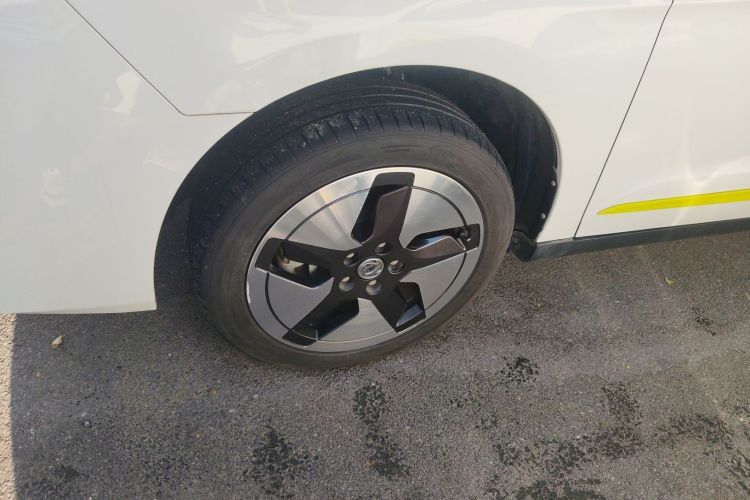 Used Dongfeng Aeolus E70 2023 Revised PRO Smart Drive Version Exterior 4