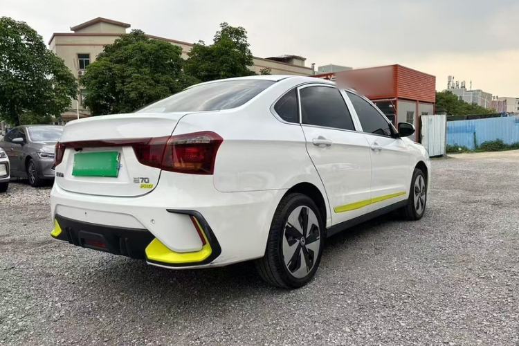 Used Dongfeng Aeolus E70 2023 Revised PRO Smart Drive Version Exterior 5