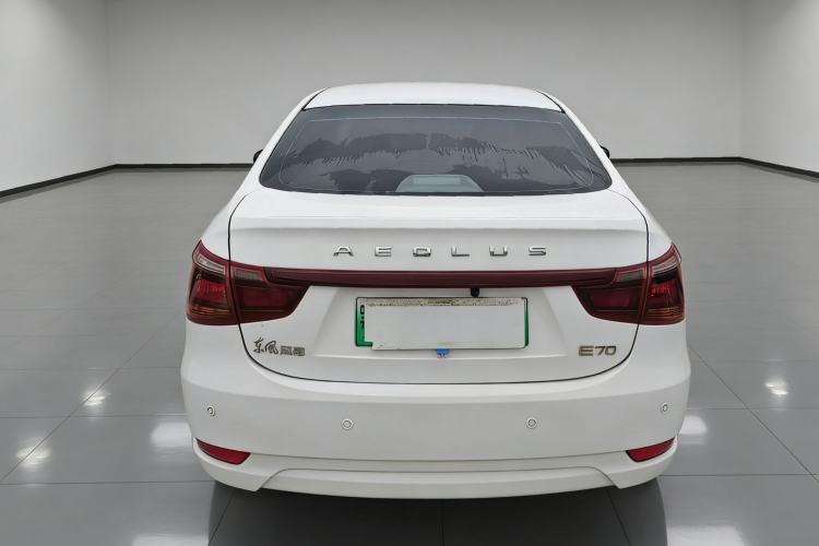 Used Dongfeng Aeolus E70 2023 500 Smart Edition Lithium Iron Phosphate 48.6 kWh 120 kW Exterior 5