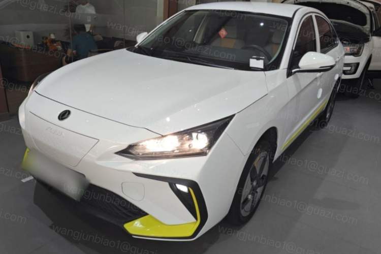 Used Dongfeng Aeolus E70 2023 PRO Smart Drive Edition Exterior 9