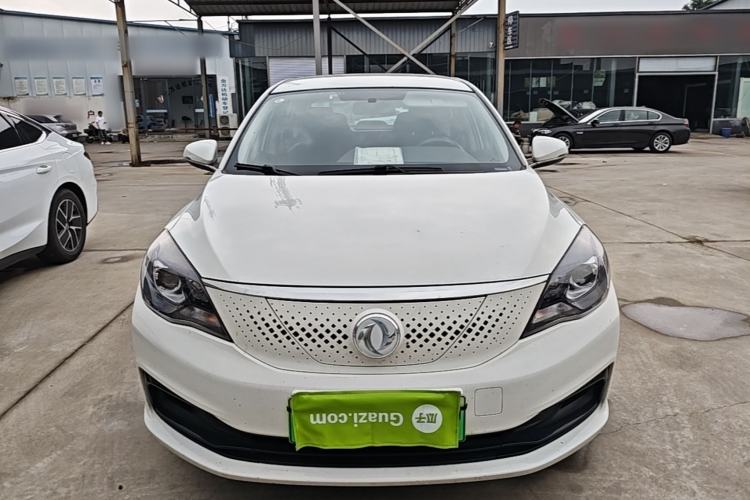 Used Dongfeng Aeolus E70 2023 500 Smart Edition Lithium-Ion Front
