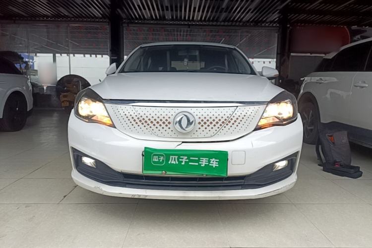 Used Dongfeng Aeolus E70 2023 360H Battery-Swap Version Front