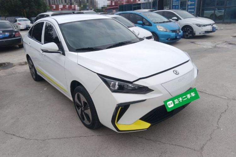 Used Dongfeng Aeolus E70 2023 PRO Smart Drive Edition Front Right 45 Deg