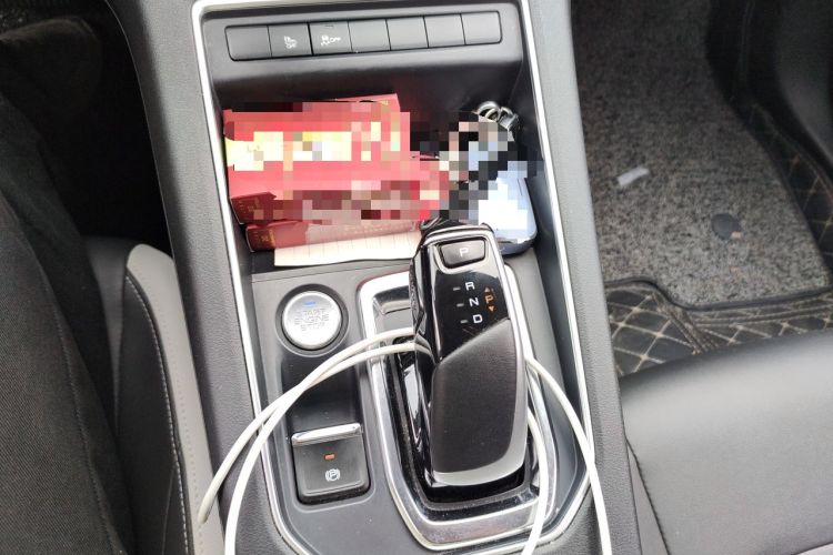 Used Dongfeng Aeolus E70 2023 400H Plug-in Hybrid Version Gear Lever