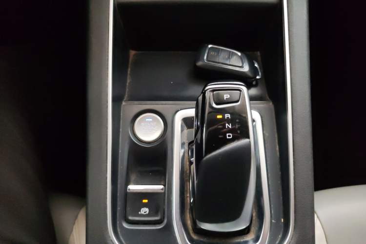 Used Dongfeng Aeolus E70 2023 Revised PRO Smart Drive Version Gear Lever