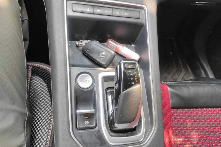 Used Dongfeng Aeolus E70 2023 PRO Comfort Edition Gear Lever