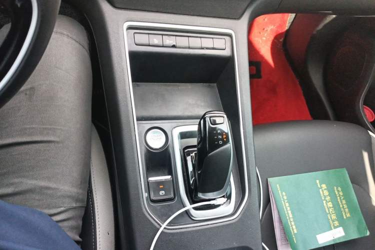 Used Dongfeng Aeolus E70 2023 360H Battery-Swap Version Gear Lever