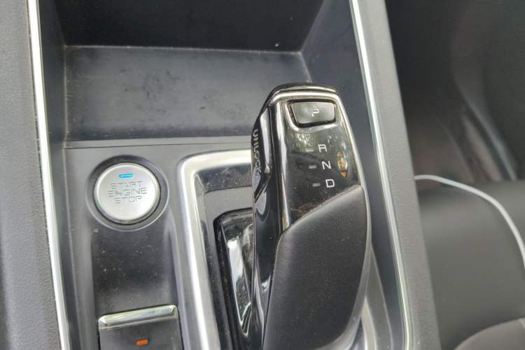 Used Dongfeng Aeolus E70 2023 PRO Comfort Edition Gear Lever