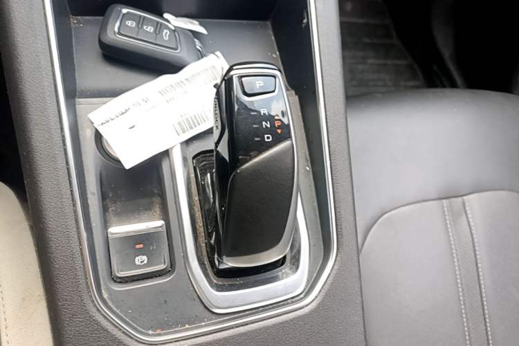 Used Dongfeng Aeolus E70 2023 360H Battery-Swap Version Gear Lever