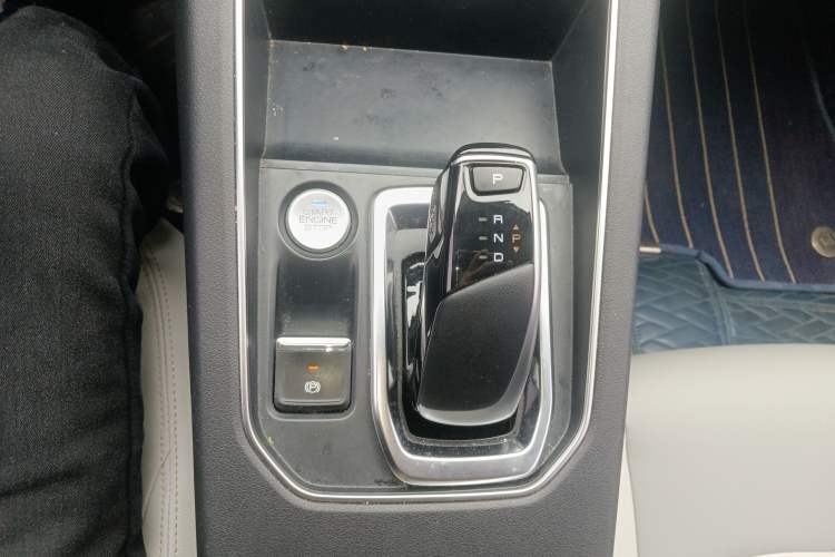 Used Dongfeng Aeolus E70 2023 PRO Smart Drive Edition Gear Lever