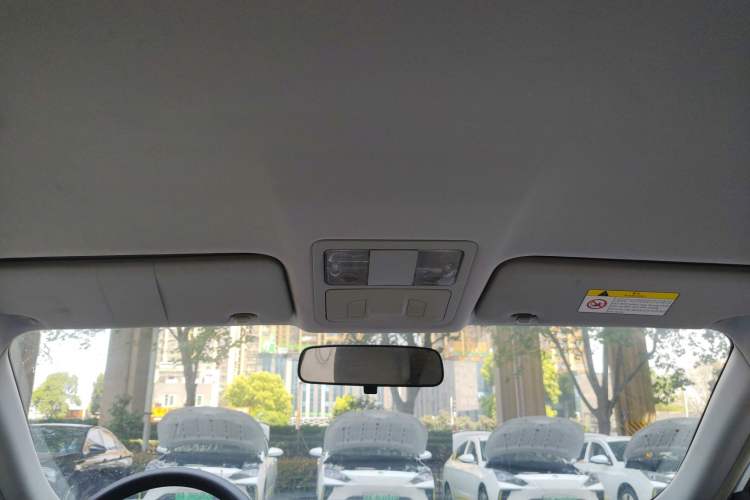 Used Dongfeng Aeolus E70 2023 Revised PRO Smart Drive Version Headliner