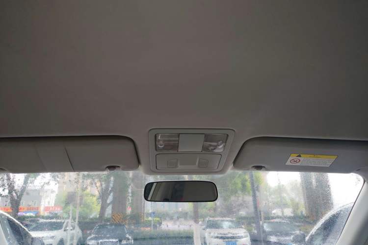 Used Dongfeng Aeolus E70 2023 Revised PRO Smart Drive Version Headliner