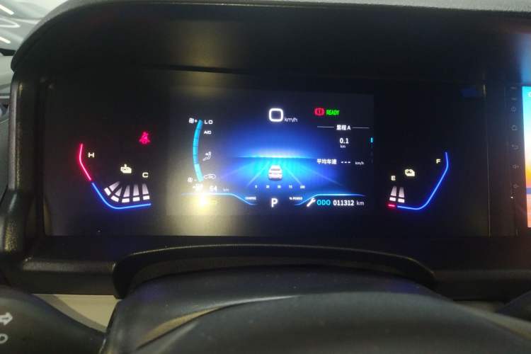 Used Dongfeng Aeolus E70 2023 500 Smart Edition Lithium Iron Phosphate 47.58 kWh Instrument Cluster