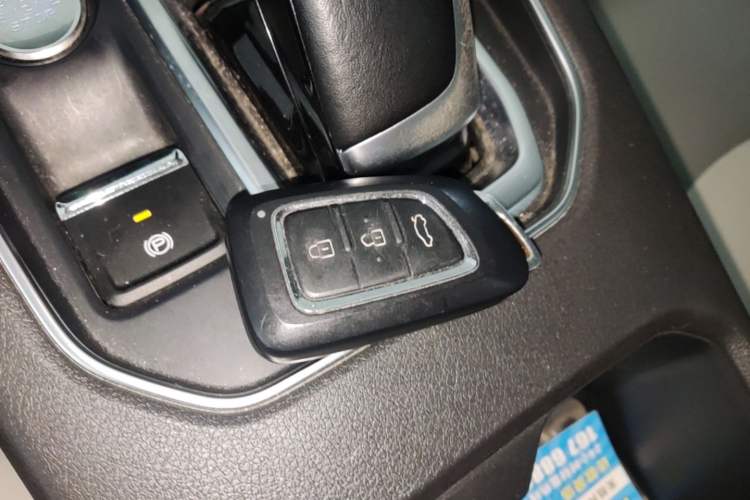 Used Dongfeng Aeolus E70 2023 PRO Comfort Edition Interior 1