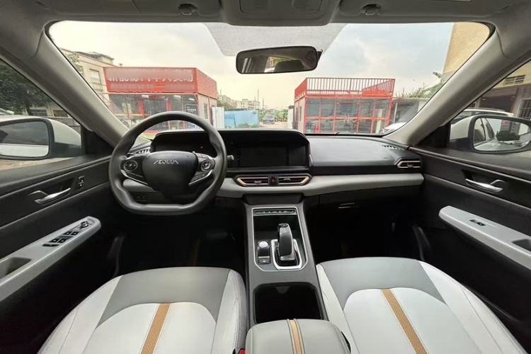 Used Dongfeng Aeolus E70 2023 Revised PRO Smart Drive Version Interior 1