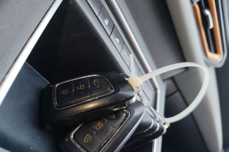 Used Dongfeng Aeolus E70 2023 Revised PRO Smart Drive Version Interior 1