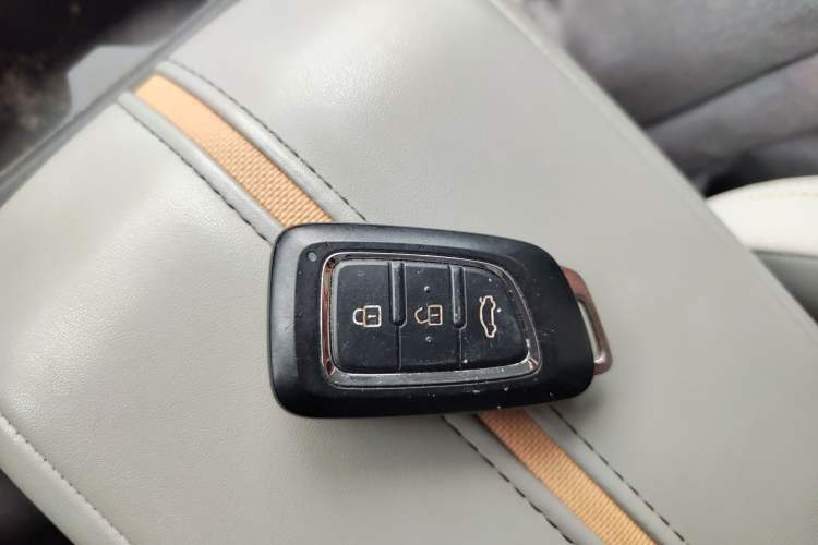 Used Dongfeng Aeolus E70 2023 Revised PRO Smart Drive Version Interior 1