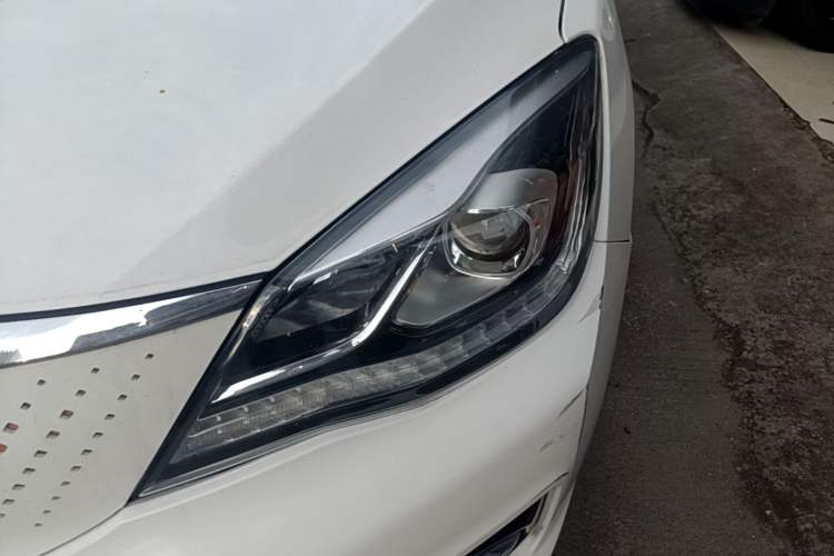 Used Dongfeng Aeolus E70 2023 360H Battery-Swap Version Left Front Headlight