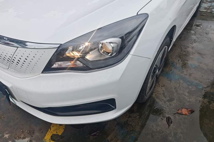 Used Dongfeng Aeolus E70 2023 500 Smart Edition Lithium-Ion Left Front Headlight