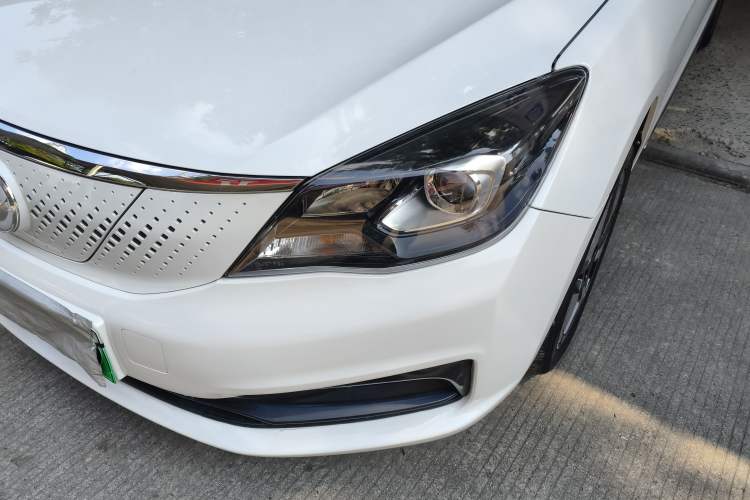 Used Dongfeng Aeolus E70 2023 400H Battery-Swap Rental Version Left Front Headlight