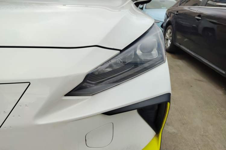 Used Dongfeng Aeolus E70 2023 Revised PRO Smart Drive Version Left Front Headlight