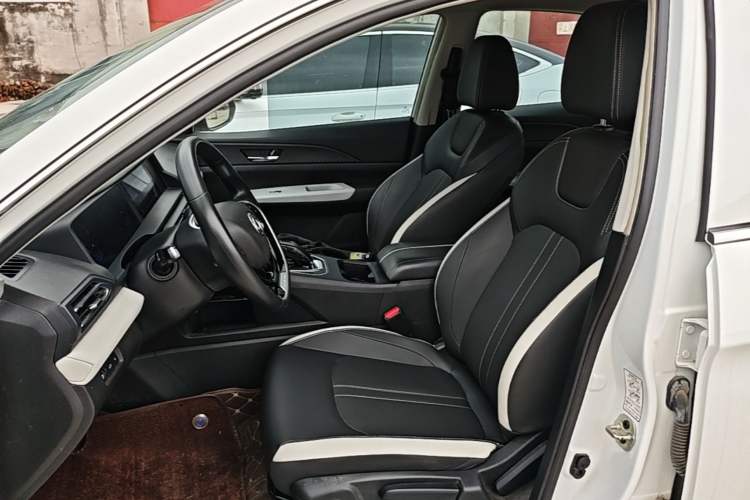 Used Dongfeng Aeolus E70 2023 500 Smart Edition Lithium-Ion Left Front Seat