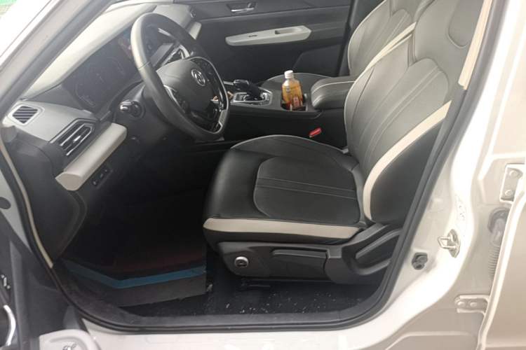 Used Dongfeng Aeolus E70 2023 360H Battery-Swap Version Left Front Seat