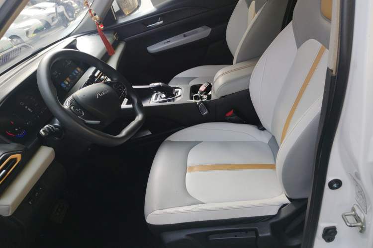 Used Dongfeng Aeolus E70 2023 Revised PRO Smart Drive Version Left Front Seat