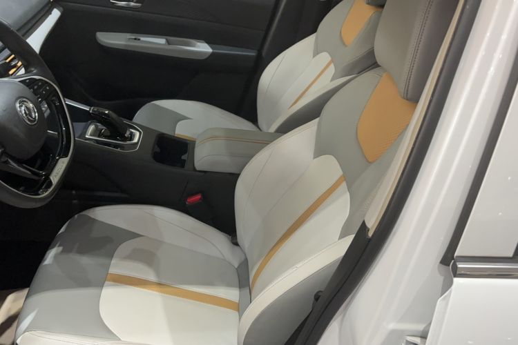 Used Dongfeng Aeolus E70 2023 PRO Smart Drive Edition Left Front Seat