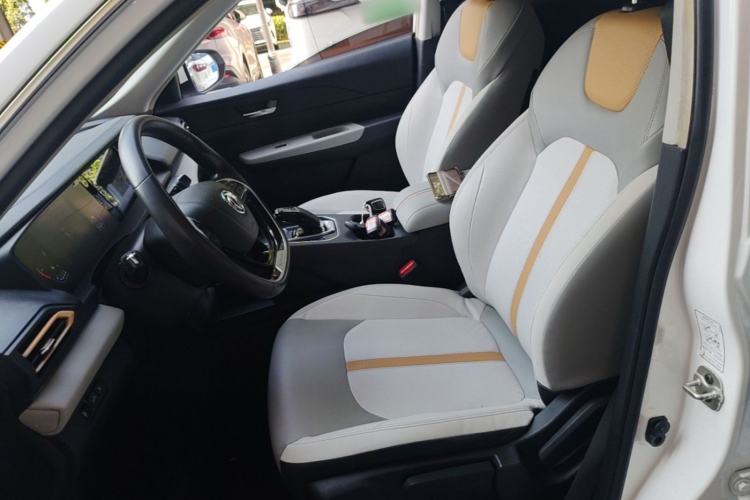 Used Dongfeng Aeolus E70 2023 Revised PRO Smart Drive Version Left Front Seat