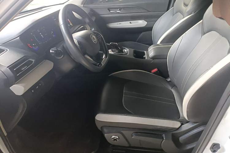 Used Dongfeng Aeolus E70 2023 360H Battery-Swap Version Left Front Seat