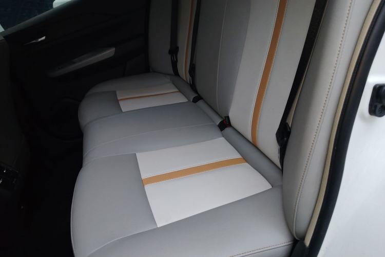 Used Dongfeng Aeolus E70 2023 Revised PRO Smart Drive Version Left Rear Seat