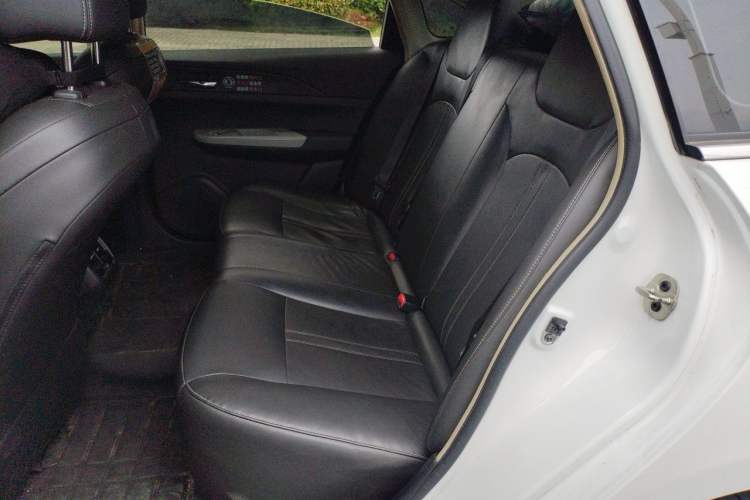 Used Dongfeng Aeolus E70 2023 500 Smart Edition Lithium Iron Phosphate 47.58 kWh Left Rear Seat