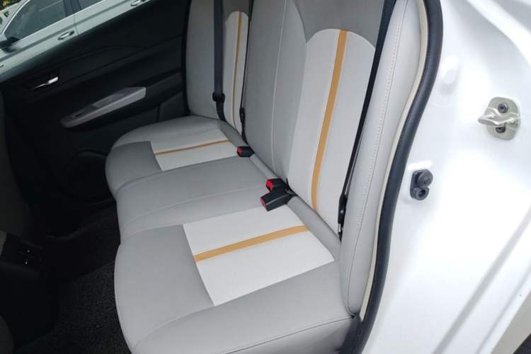 Used Dongfeng Aeolus E70 2023 Revised PRO Smart Drive Version Left Rear Seat