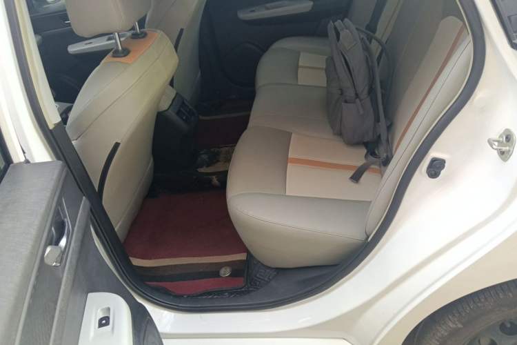 Used Dongfeng Aeolus E70 2023 PRO Smart Drive Edition Left Rear Seat