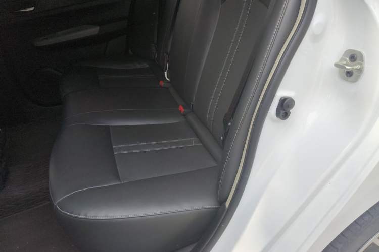 Used Dongfeng Aeolus E70 2023 PRO Comfort Edition Left Rear Seat
