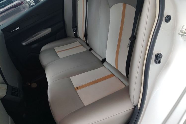 Used Dongfeng Aeolus E70 2023 Revised PRO Smart Drive Version Left Rear Seat