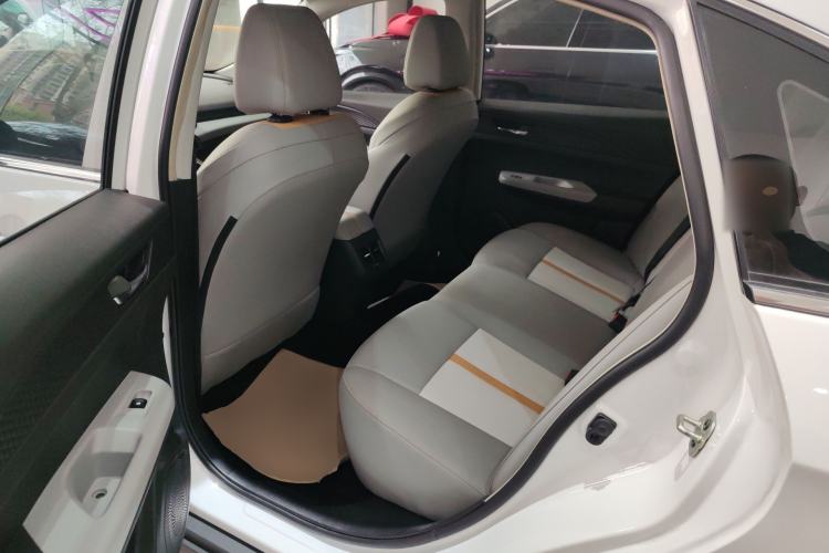 Used Dongfeng Aeolus E70 2023 PRO Smart Drive Edition Left Rear Seat