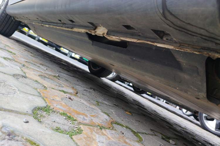 Used Dongfeng Aeolus E70 2023 Revised PRO Smart Drive Version Left Side Sill