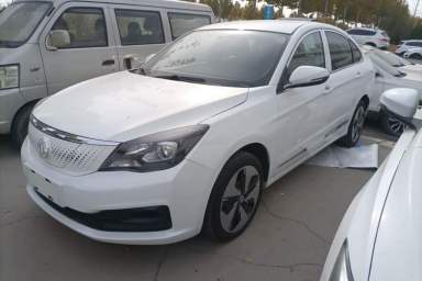 Used Dongfeng Aeolus E70 2023 500 Smart Version Lithium Iron Phosphate 48.6 kWh 110 kW