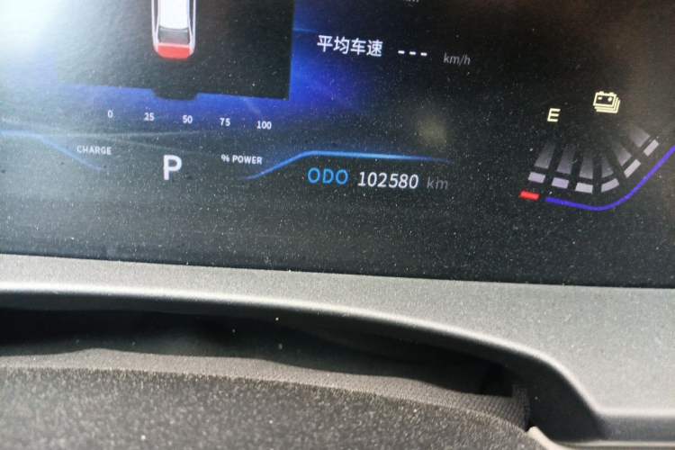 Used Dongfeng Aeolus E70 2023 360H Battery-Swap Version Odometer Close Up