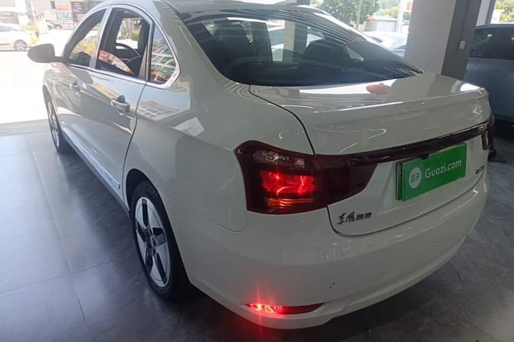 Used Dongfeng Aeolus E70 2023 400H Battery-Swap Rental Version Rear Left 45 Deg