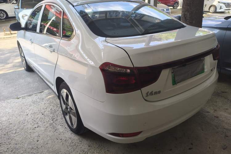 Used Dongfeng Aeolus E70 2023 400H Battery-Swap Rental Version Rear Left 45 Deg