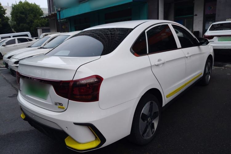 Used Dongfeng Aeolus E70 2023 Revised PRO Smart Drive Version Rear Right 45 Deg