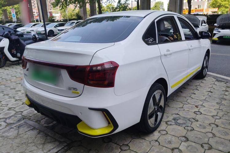 Used Dongfeng Aeolus E70 2023 Revised PRO Smart Drive Version Rear Right 45 Deg