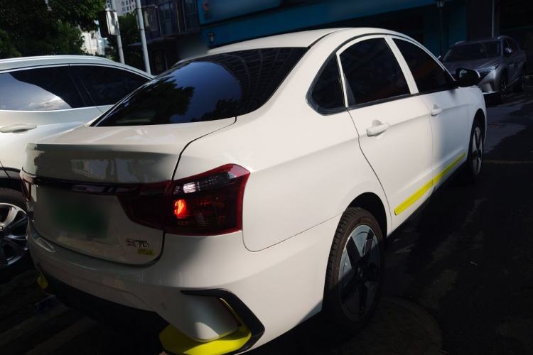 Used Dongfeng Aeolus E70 2023 Revised PRO Smart Drive Version Rear Right 45 Deg
